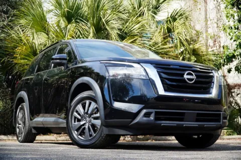 Photos of 2022 Nissan Pathfinder SV for sale in Jacksonville, FL at Gravity Autos Jacksonville