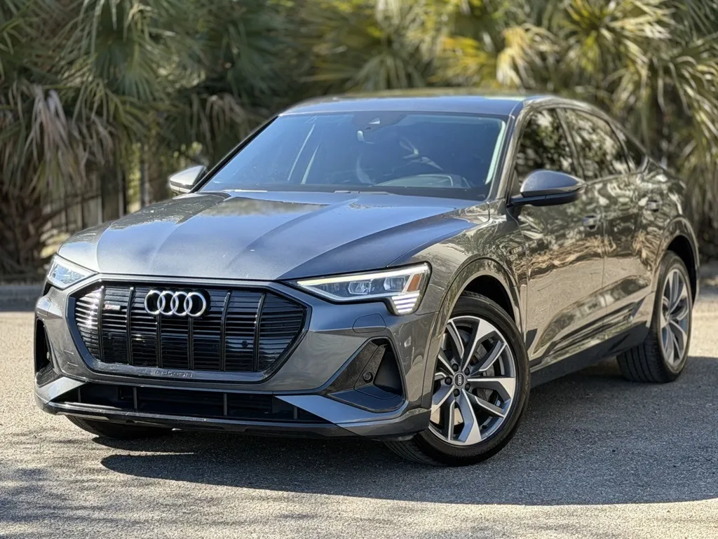 Gray 2021 Audi e-tron Sportback Premium for sale in Jacksonville, FL