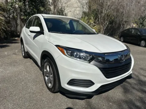 Photos of 2021 Honda HR-V LX for sale in Jacksonville, FL at Gravity Autos Jacksonville