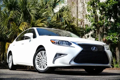 Photos of 2017 Lexus ES 350 for sale in Jacksonville, FL at Gravity Autos Jacksonville