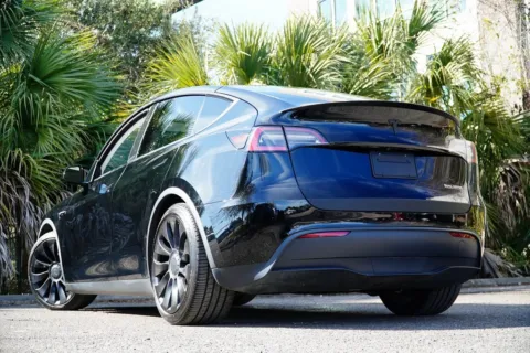 More photos of 2021 Tesla Model Y Performance at Gravity Autos Jacksonville, FL