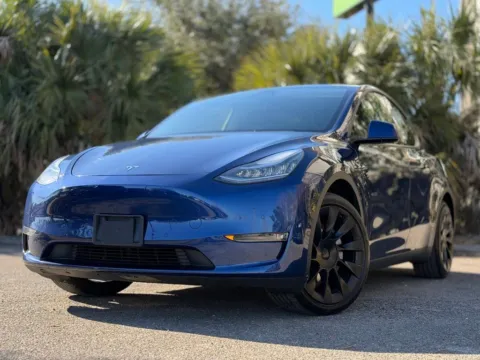 Photos of 2022 Tesla Model Y Long Range for sale in Jacksonville, FL at Gravity Autos Jacksonville