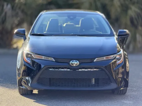 More photos of 2021 Toyota Corolla LE at Gravity Autos Jacksonville, FL