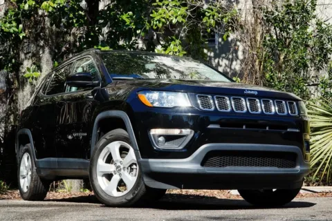 Photos of 2021 Jeep Compass Latitude for sale in Jacksonville, FL at Gravity Autos Jacksonville