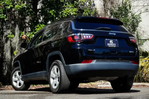 More photos of 2021 Jeep Compass Latitude at Gravity Autos Jacksonville, FL
