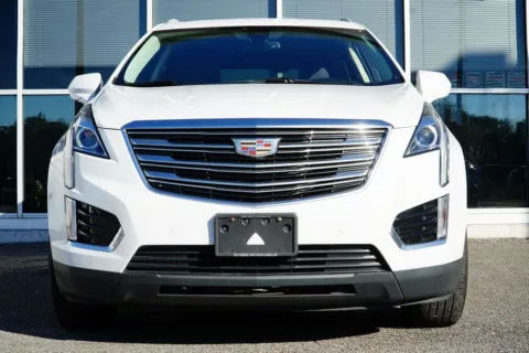 Another view of 2019 Cadillac XT5 Luxury for sale in Jacksonville, FL at Gravity Autos Jacksonville