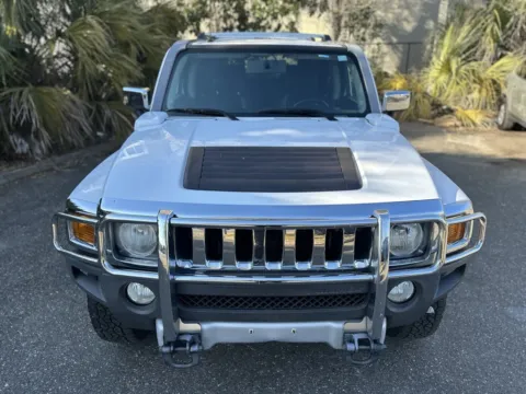 More photos of 2008 Hummer H3 Alpha at Gravity Autos Jacksonville, FL