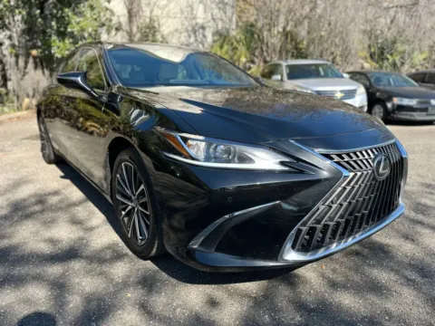 Photos of 2022 Lexus ES 350 for sale in Jacksonville, FL at Gravity Autos Jacksonville