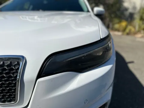 More photos of 2019 Jeep Cherokee Limited at Gravity Autos Jacksonville, FL