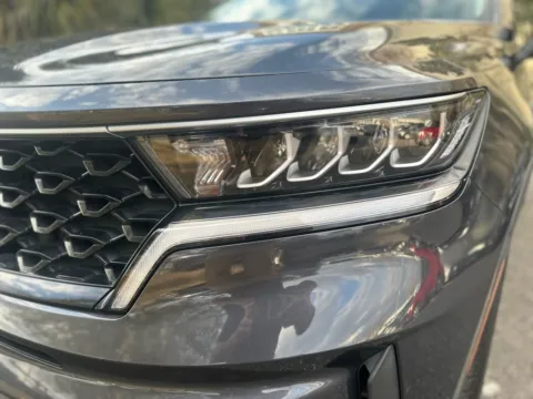 More photos of 2022 Kia Sorento Hybrid S at Gravity Autos Jacksonville, FL