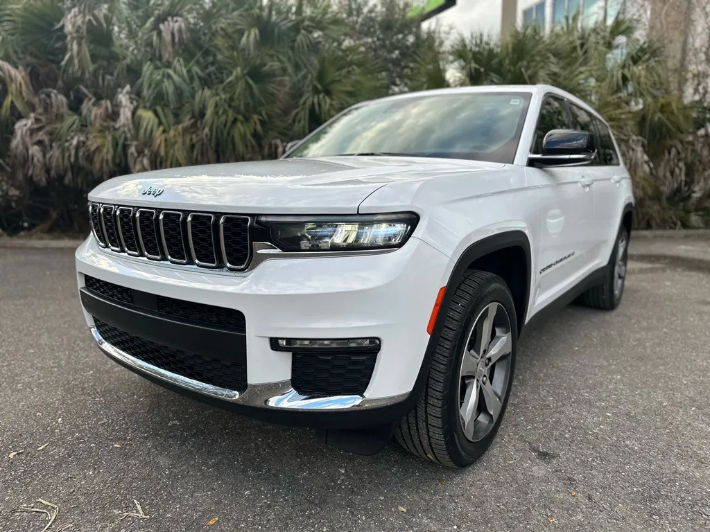 White 2021 Jeep Grand Cherokee L Limited for sale in Jacksonville, FL