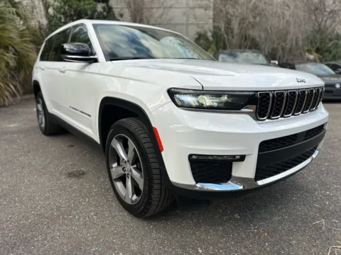 Photos of 2021 Jeep Grand Cherokee L Limited for sale in Jacksonville, FL at Gravity Autos Jacksonville