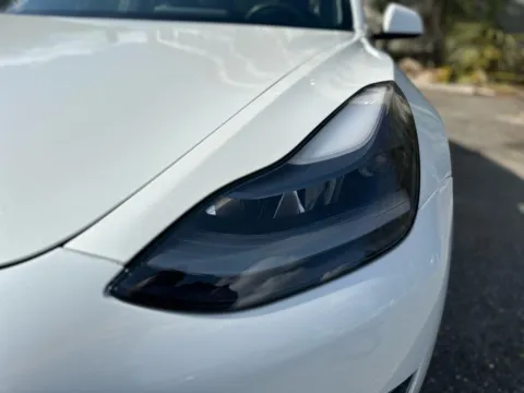 More photos of 2021 Tesla Model 3 Standard Range Plus at Gravity Autos Jacksonville, FL