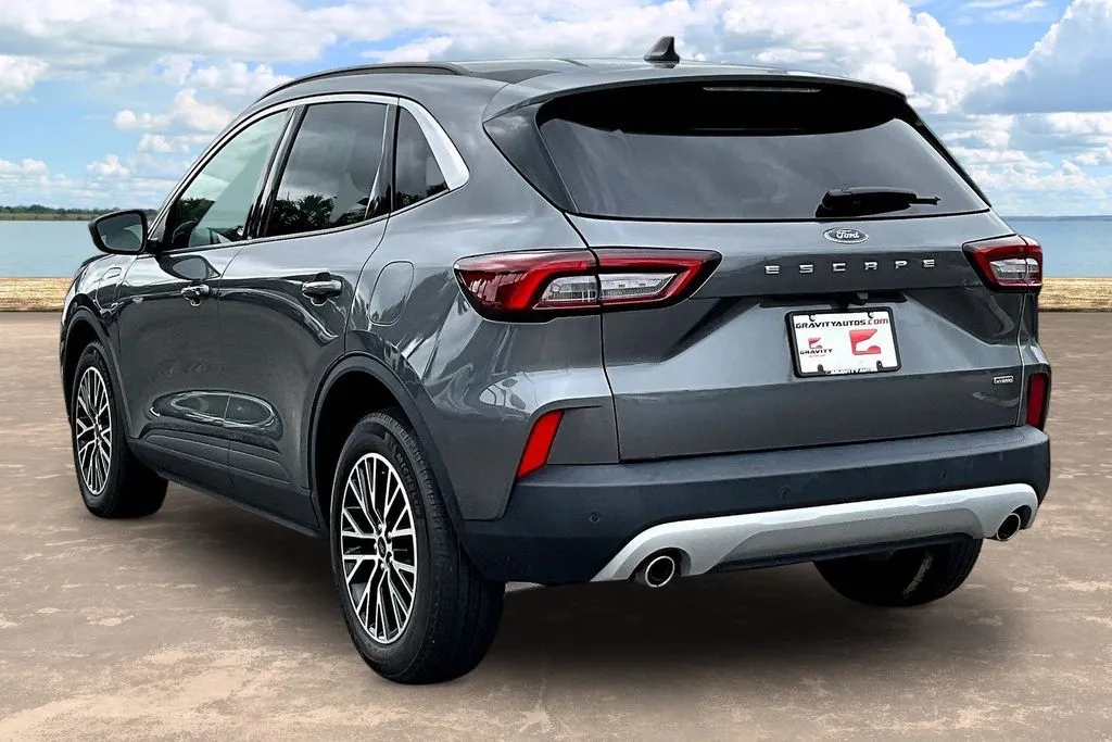 2023 Ford Escape PHEV - Photo 6