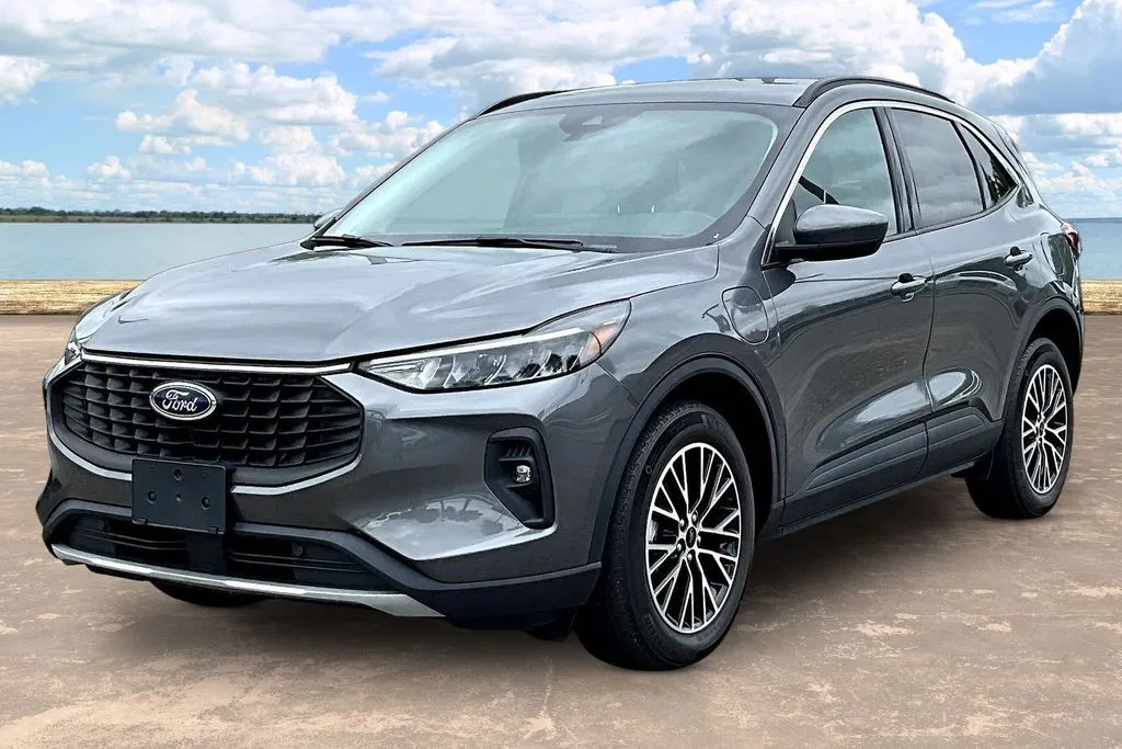 Gray 2023 Ford Escape Plug-In Hybrid for sale in Jacksonville, FL