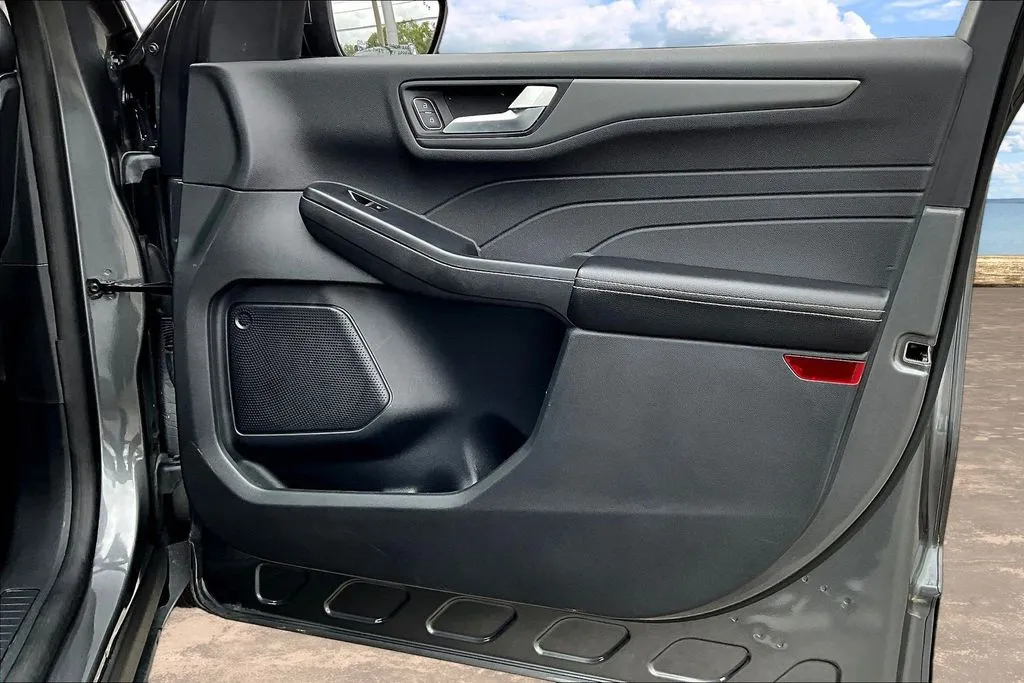 2023 Ford Escape PHEV - Photo 26