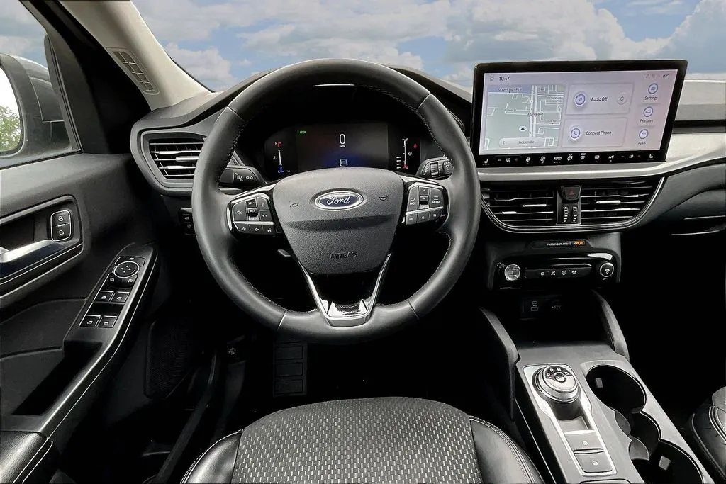 2023 Ford Escape PHEV - Photo 8