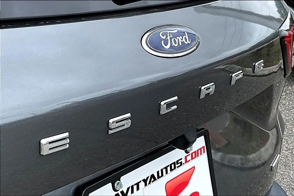 2023 Ford Escape PHEV - Photo 23