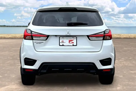 More photos of 2021 Mitsubishi Outlander Sport 2.0 ES at Gravity Autos Jacksonville, FL