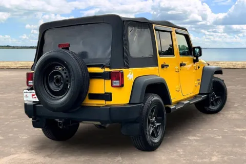 More photos of 2015 Jeep Wrangler Unlimited Sport at Gravity Autos Jacksonville, FL