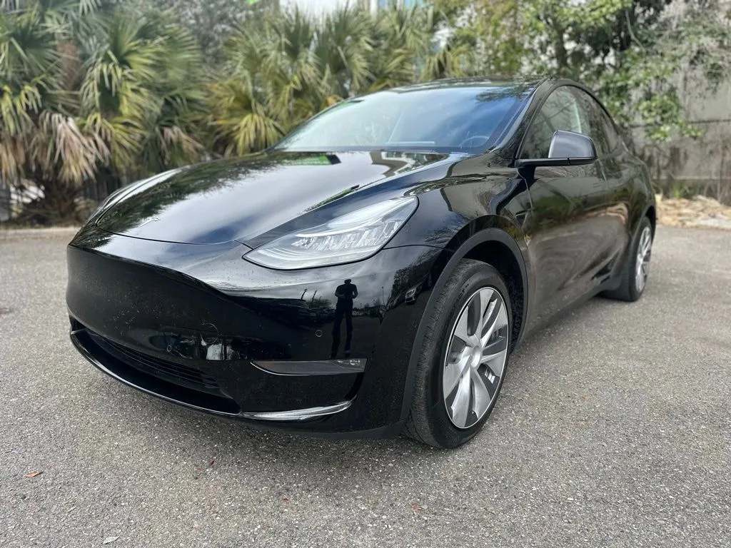 Black 2022 Tesla Model Y Long Range for sale in Jacksonville, FL