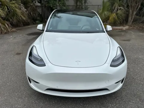 More photos of 2022 Tesla Model Y Performance at Gravity Autos Jacksonville, FL