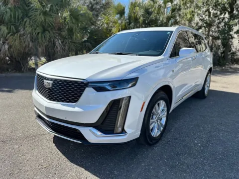 White 2021 Cadillac XT6 Luxury for sale in Jacksonville, FL