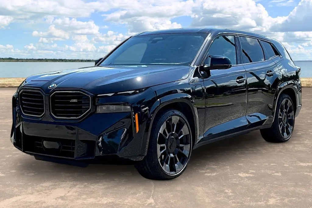 Black 2023 BMW XM for sale in Jacksonville, FL