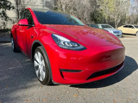 Photos of 2022 Tesla Model Y Long Range for sale in Jacksonville, FL at Gravity Autos Jacksonville