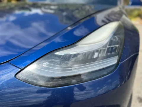 More photos of 2020 Tesla Model 3 at Gravity Autos Jacksonville, FL