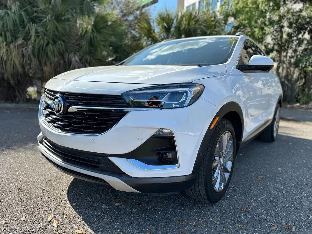 White 2020 Buick Encore GX Essence for sale in Jacksonville, FL