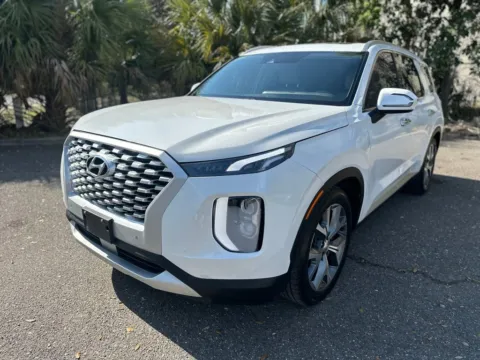 Photos of 2020 Hyundai Palisade SEL for sale in Jacksonville, FL at Gravity Autos Jacksonville