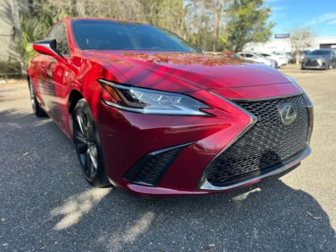 Photos of 2019 Lexus ES for sale in Jacksonville, FL at Gravity Autos Jacksonville