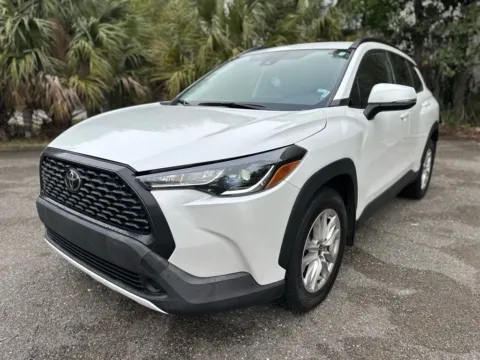 Green 2022 Toyota Corolla Cross LE for sale in Jacksonville, FL