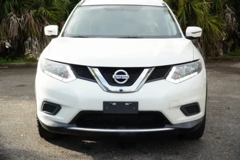 Another view of 2016 Nissan Rogue SV for sale in Jacksonville, FL at Gravity Autos Jacksonville