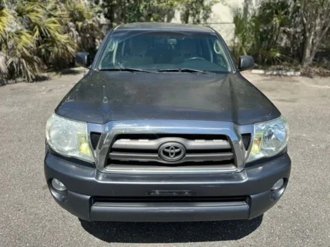 More photos of 2009 Toyota Tacoma at Gravity Autos Jacksonville, FL