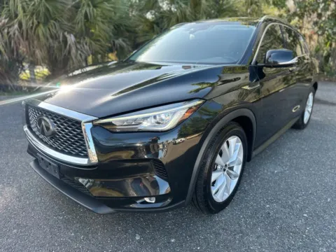 Black 2019 INFINITI QX50 ESSENTIAL for sale in Jacksonville, FL