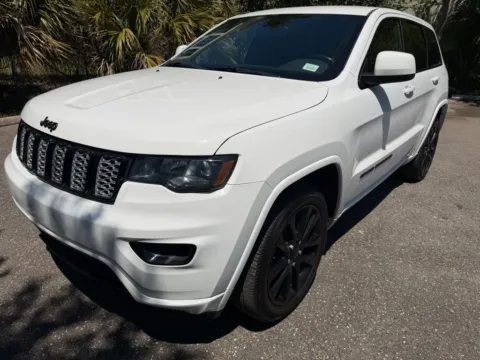 White 2019 Jeep Grand Cherokee Altitude for sale in Jacksonville, FL