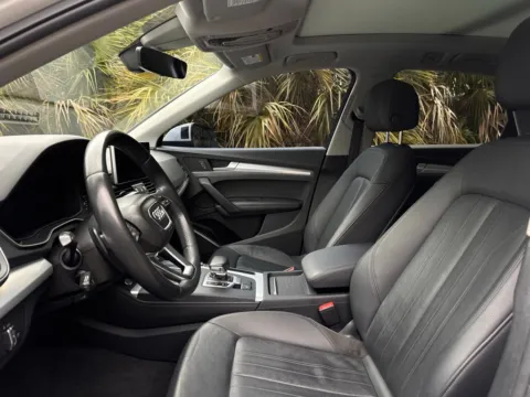 More photos of 2019 Audi Q5 2.0T Premium Plus at Gravity Autos Jacksonville, FL