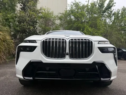 Photos of 2023 BMW X7 xDrive40i for sale in Jacksonville, FL at Gravity Autos Jacksonville