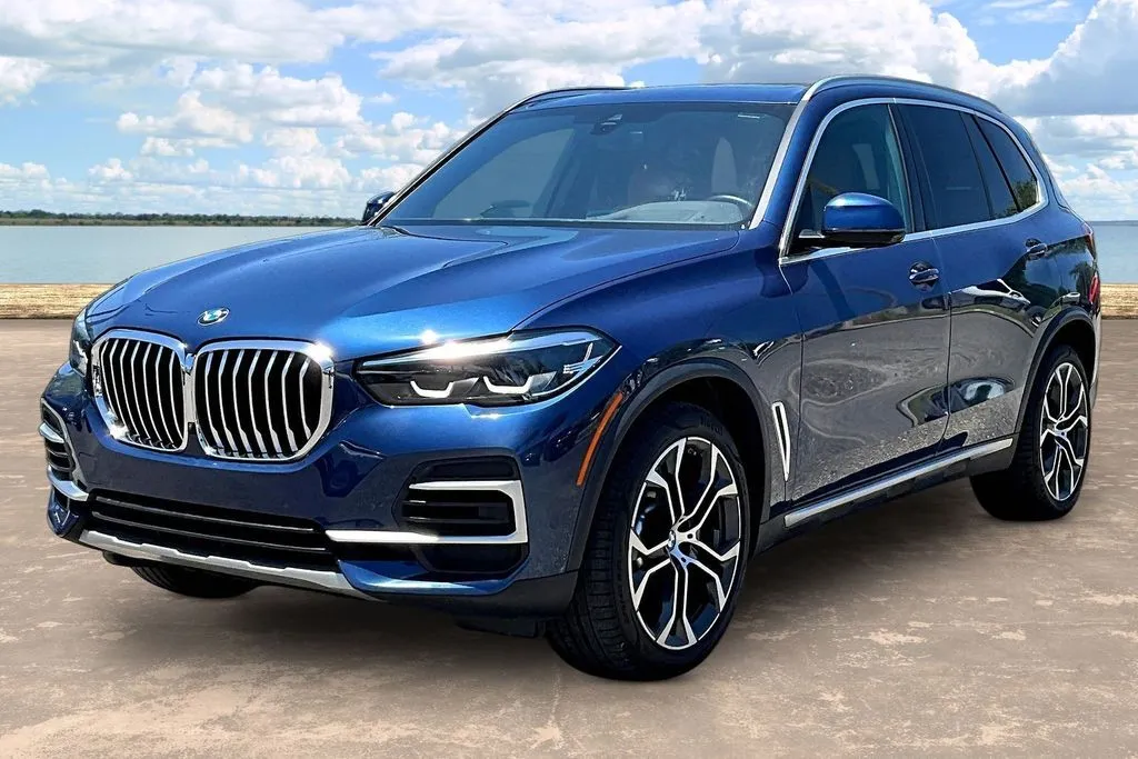 Blue 2023 BMW X5 sDrive40i for sale in Jacksonville, FL