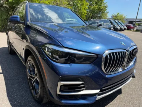 Photos of 2023 BMW X5 sDrive40i for sale in Jacksonville, FL at Gravity Autos Jacksonville