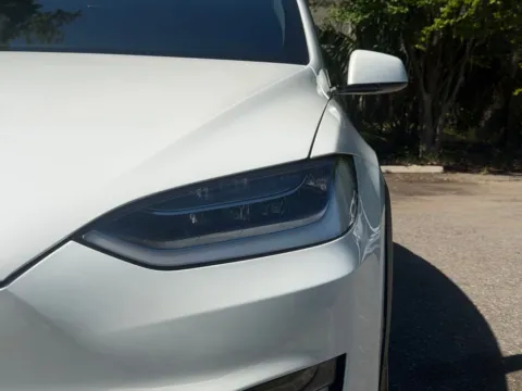 More photos of 2022 Tesla Model X Plaid at Gravity Autos Jacksonville, FL