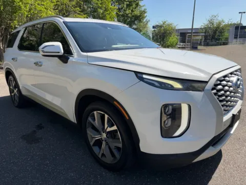 Photos of 2020 Hyundai Palisade SEL for sale in Jacksonville, FL at Gravity Autos Jacksonville