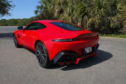 More photos of 2022 Aston Martin Vantage at Gravity Autos Jacksonville, FL