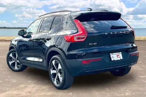 More photos of 2024 Volvo XC40 B5 Core at Gravity Autos Jacksonville, FL