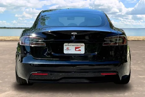 More photos of 2021 Tesla Model S Long Range at Gravity Autos Jacksonville, FL