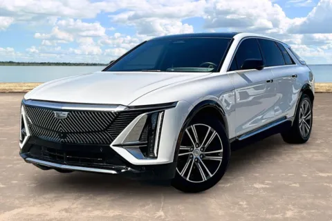 White 2024 Cadillac LYRIQ Luxury for sale in Jacksonville, FL