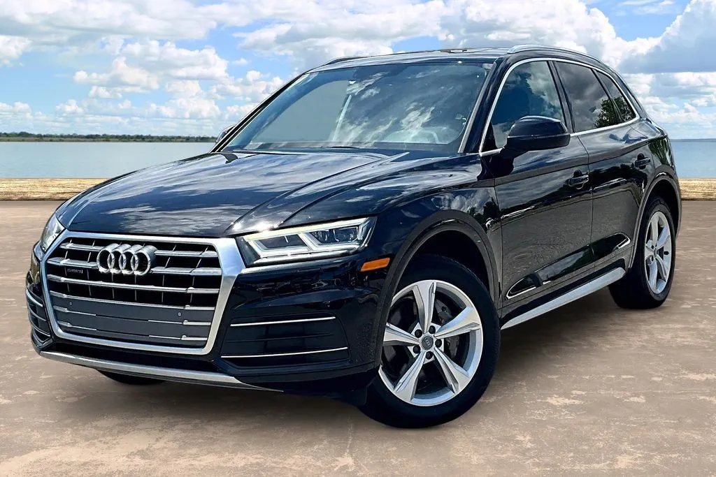 Black 2020 Audi Q5 45 Premium Plus for sale in Jacksonville, FL