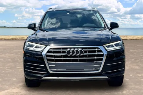 Photos of 2020 Audi Q5 45 Premium Plus for sale in Jacksonville, FL at Gravity Autos Jacksonville
